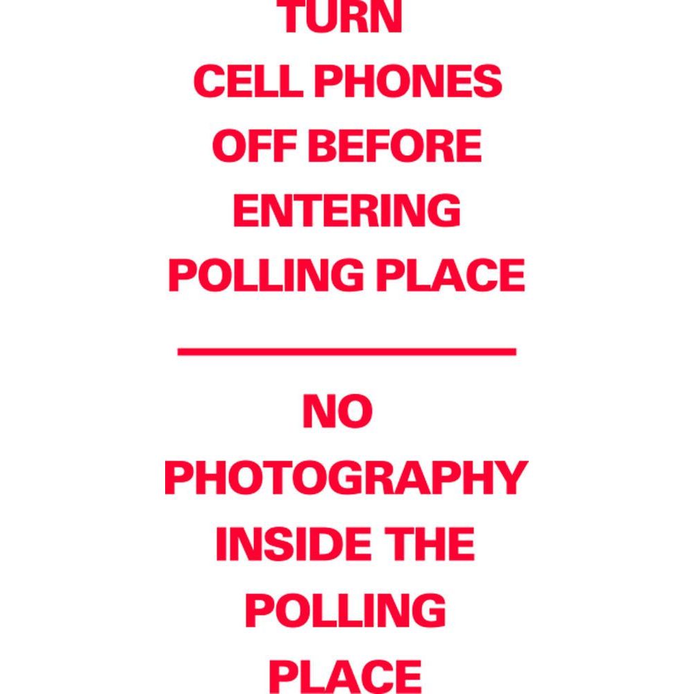 Apague los teléfonos celulares, no hay fotografías dentro del lugar de votación SG-218E